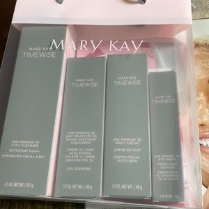 Mary kay 3D timewise miracle set